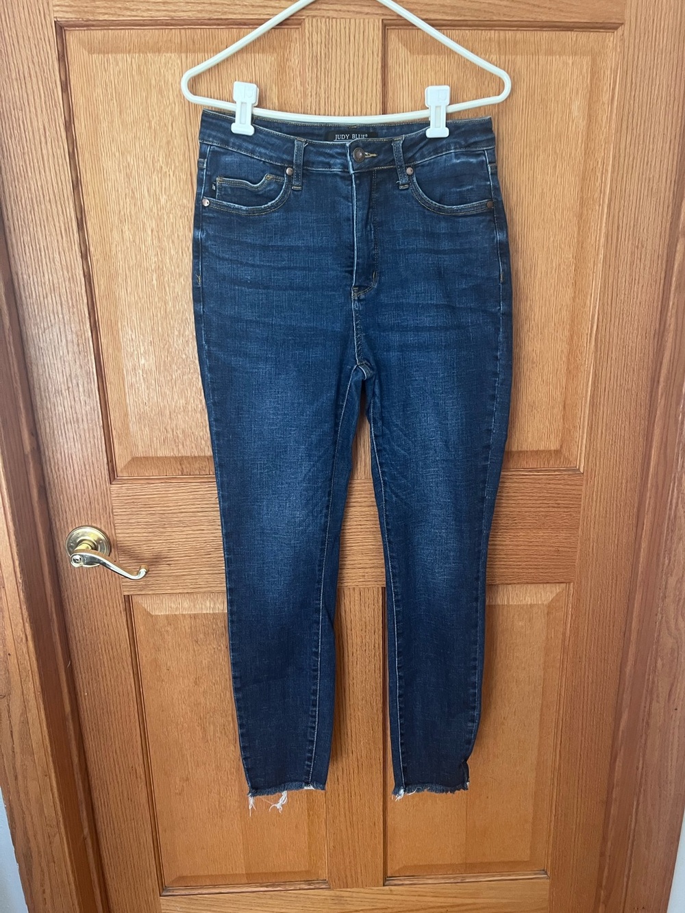 Judy blue high waist, frayed hem skinny jeans